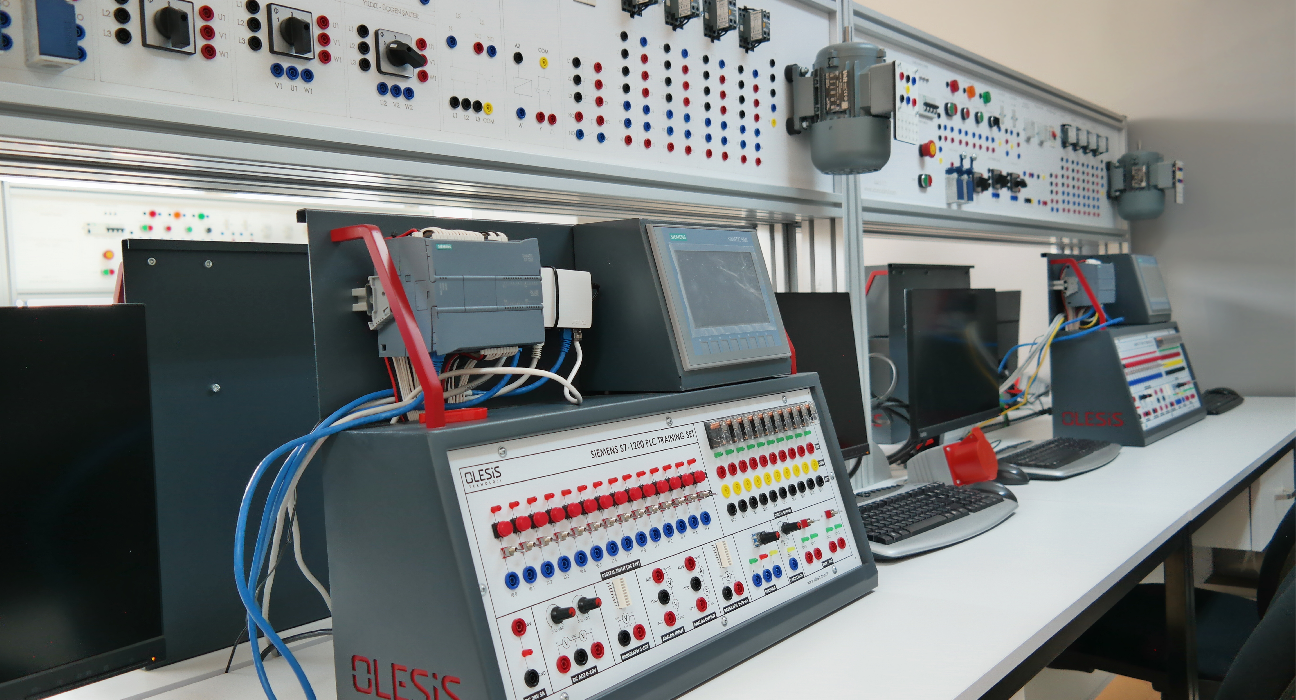 Üçüncü Binyıl Akademi PLC ve Otomatik Kumanda Eğitim Laboratuvarı