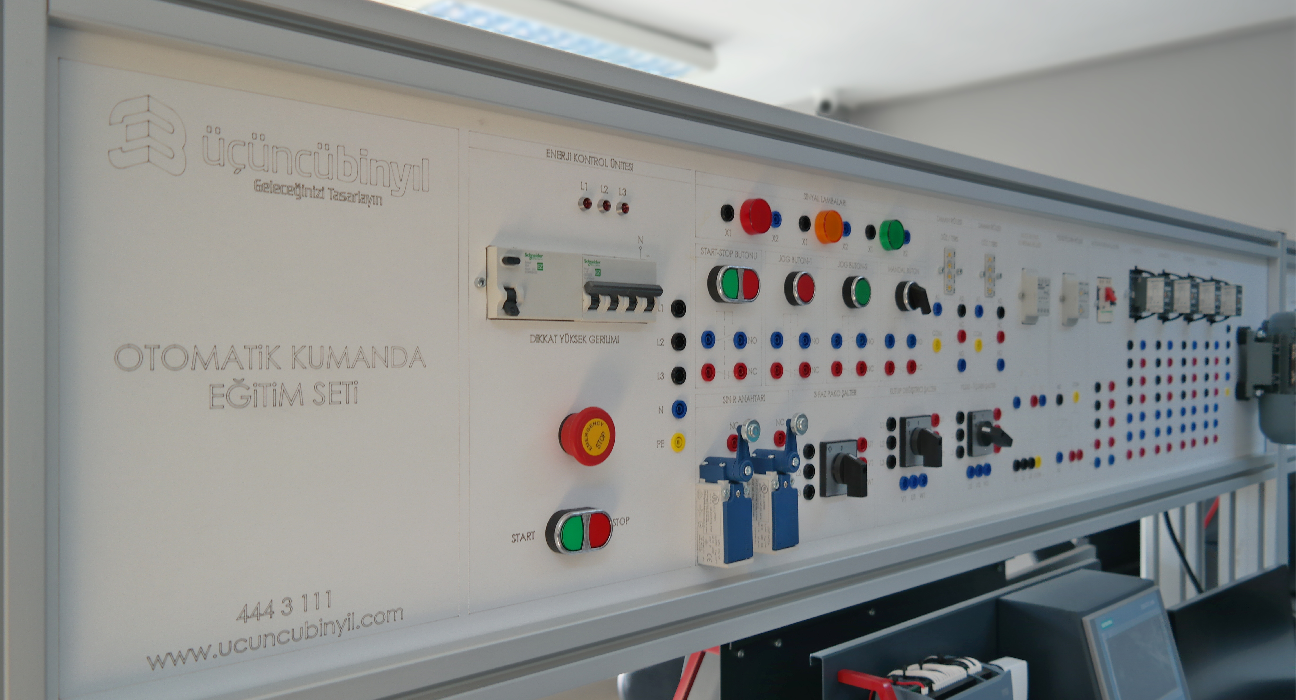 Üçüncü Binyıl Akademi PLC ve Otomatik Kumanda Eğitim Laboratuvarı